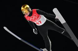 雷速体育比分官网-包含斯洛文尼亚摔跤选手斗志昂扬的词条