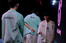 雷速体育网页版-关于WBG轻取FNC，Xiaohu团战一打五鏖战多局八强赛，锁定晋级资格的信息