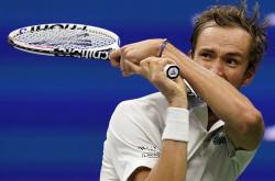 雷速体育比分直播-关于欧洲网球队完胜美国网球队，梅德韦杰夫送出助攻的信息