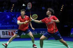 雷速体育比分官网直播-泰国队力克韩国队，黄鸭组合点燃赛场