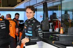 雷速体育比分官网直播-雷诺车队鏖战索伯车队，皮亚斯特里统治全场