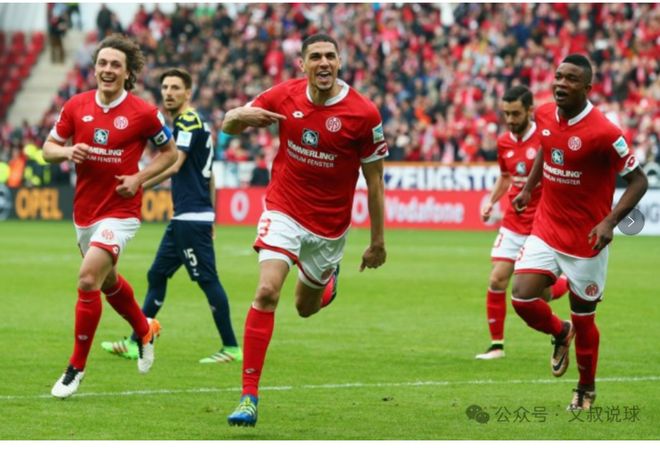 波鸿队在客场失利，球队需总结经验迎接未来的比赛