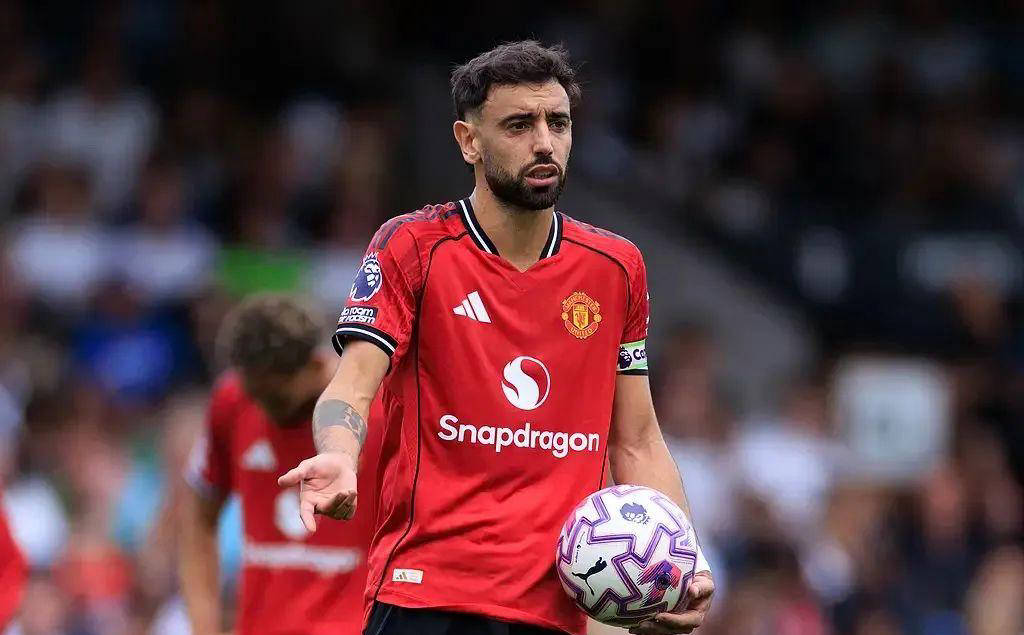 曼联艰难淘汰,球员寻找出路 曼联艰难淘汰,球员寻找出路