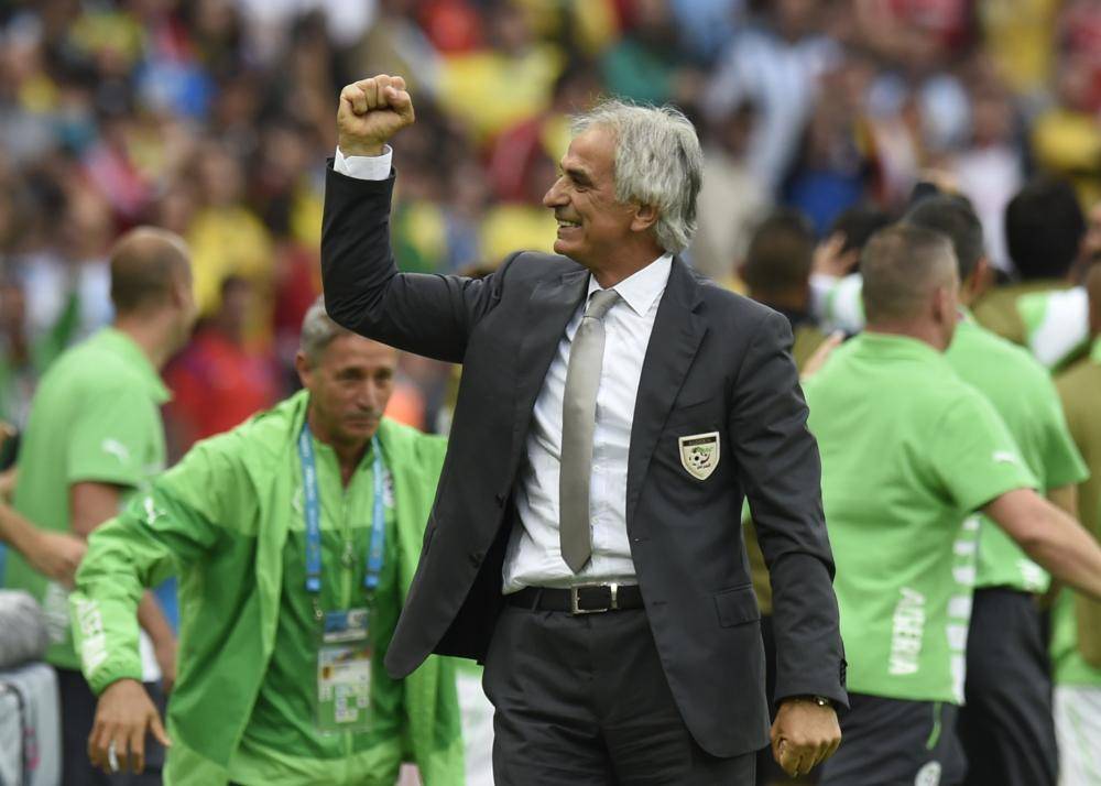 关于荷兰轻取哥伦比亚,弗拉霍维奇完成帽子戏法的信息 关于荷兰轻取哥伦比亚,弗拉霍维奇完成帽子戏法的信息