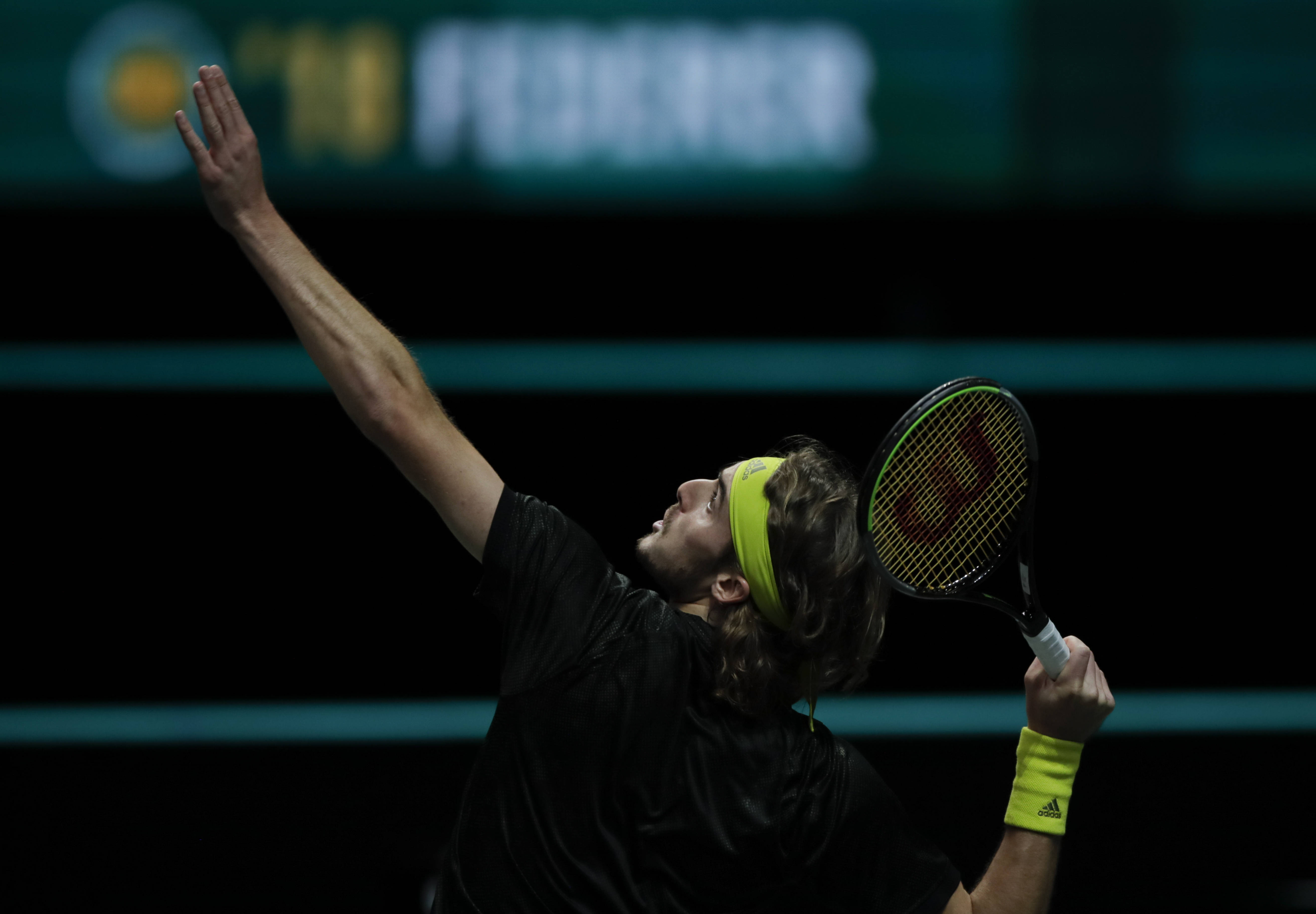 关于意大利网球队力克德国网球队,西西帕斯绝境逆转的信息 关于意大利网球队力克德国网球队,西西帕斯绝境逆转的信息